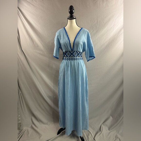 Deep V Neck Embrodered Waist Slit Dress Blue - Picture 5 of 8